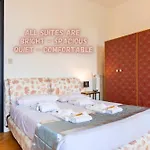 Center - Reserved Parking & Wi-fi *