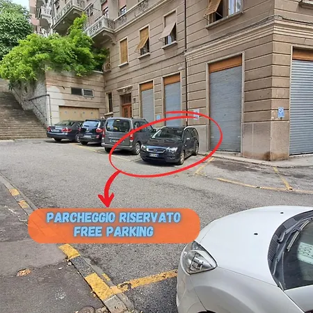 Lägenhet Center - Reserved Parking & Wi-fi