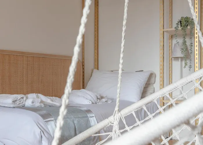 Center - Reserved Parking & Wi-fi Apartment Trieste