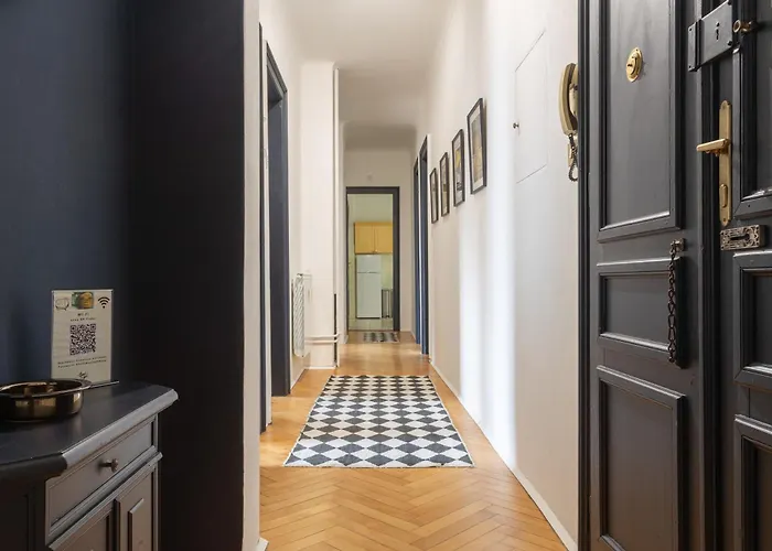 Center - Reserved Parking & Wi-fi Trieste